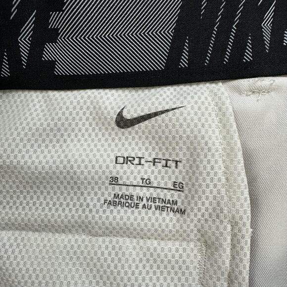 Nike Dri-Fit Golf Shorts Mens 38 Performance Lightweight Kenya Flag DA8740-072 - Picture 5 of 10